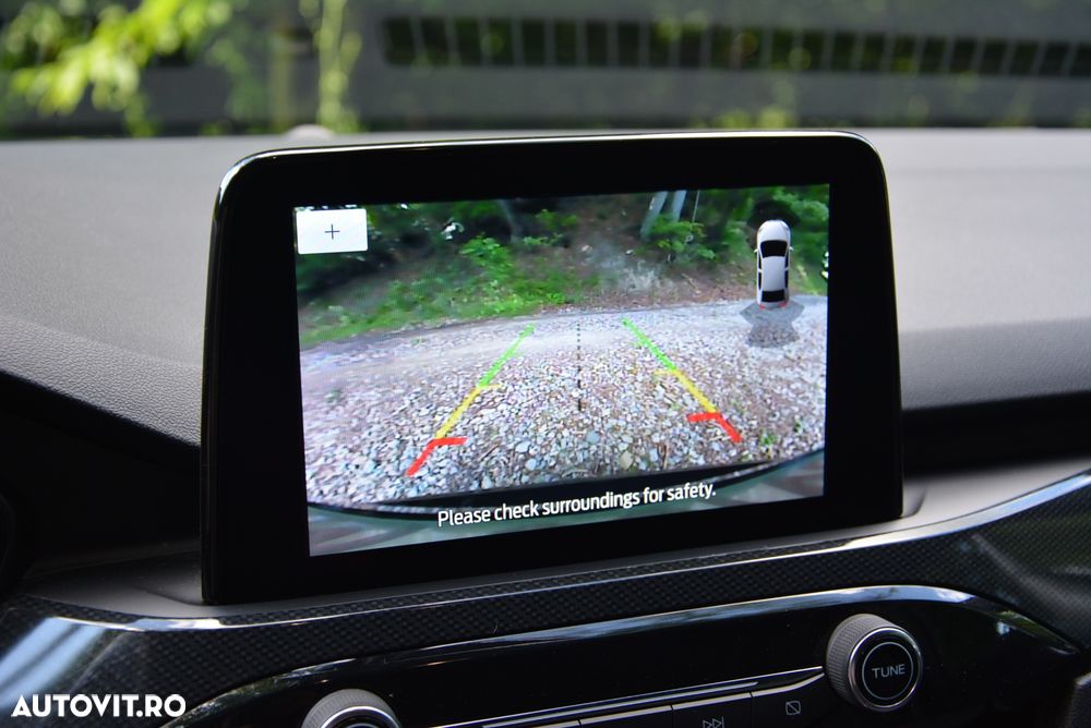Ford Kuga ver-2-5-duratec-fhev-st--line - 15