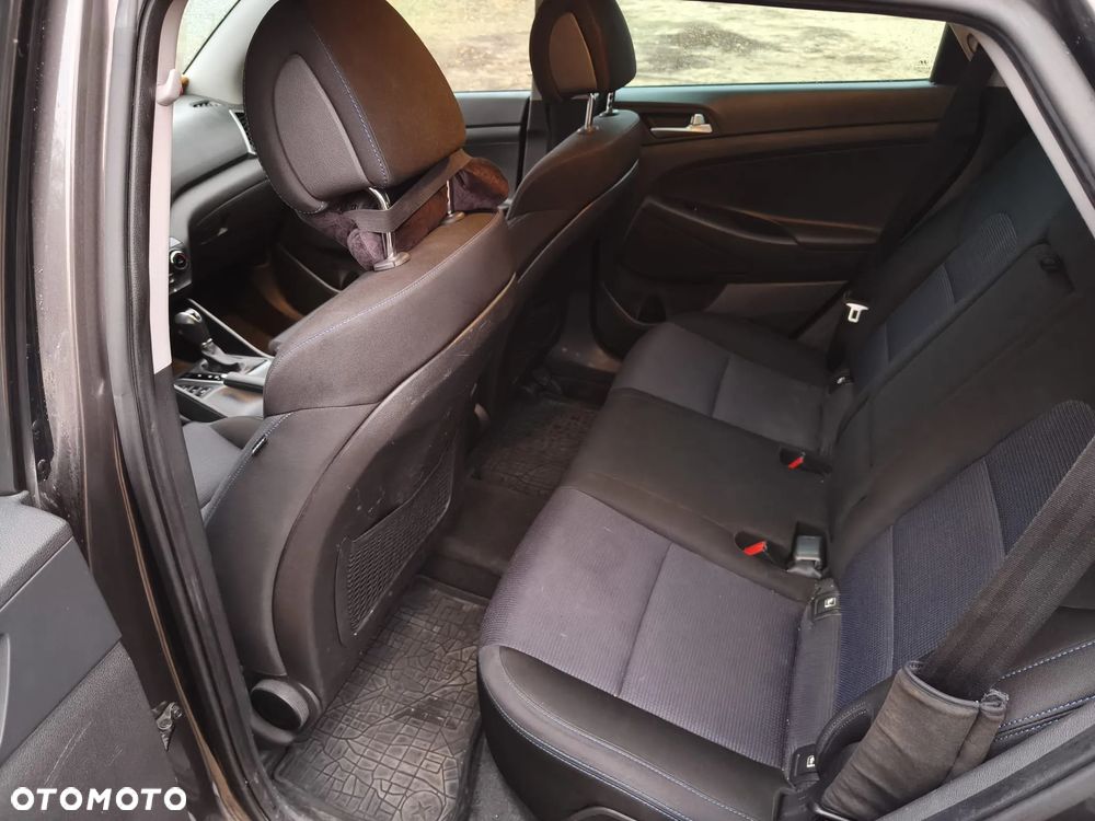 Hyundai Tucson 1.7 CRDI BlueDrive Style 2WD DCT - 23