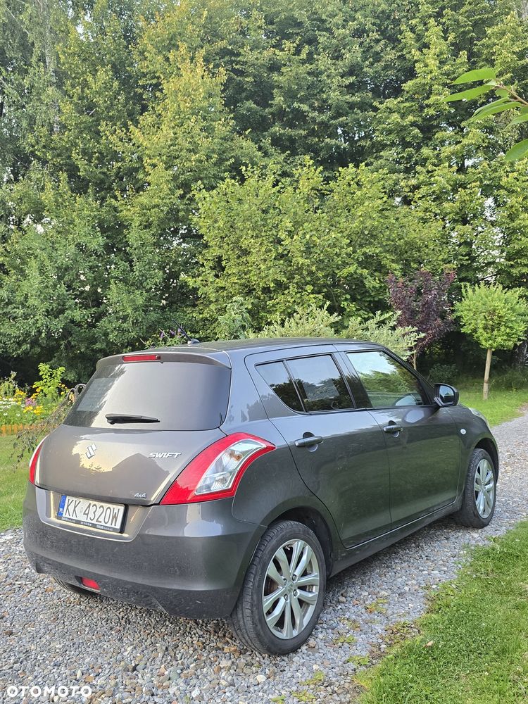 Suzuki Swift - 2