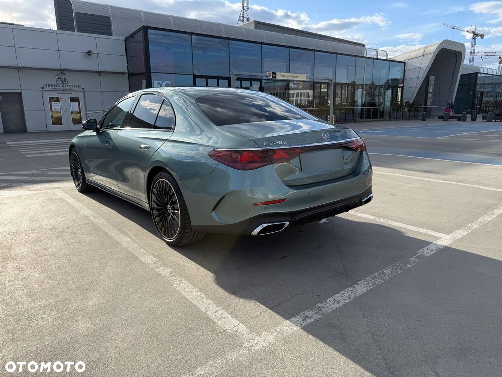 Mercedes-Benz Klasa E 220 d mHEV 4-Matic AMG 9G-Tronic - 7