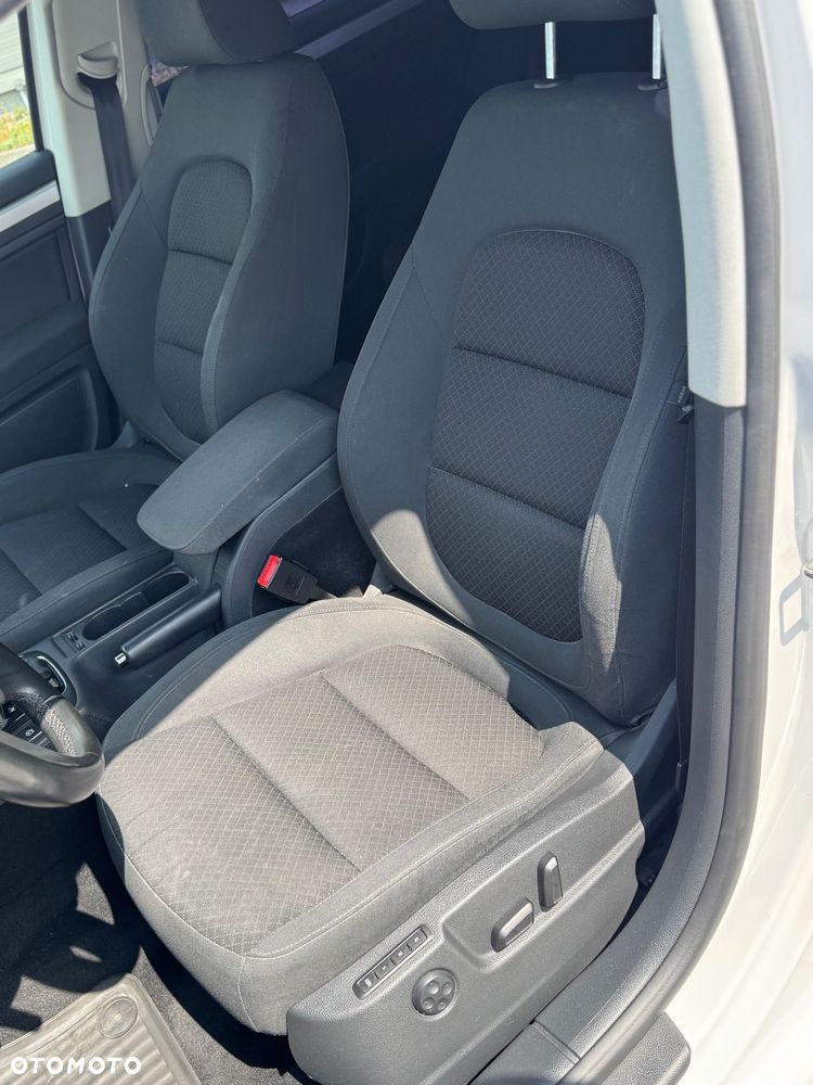 Skoda Superb 2.0 TDI Elegance DSG - 16