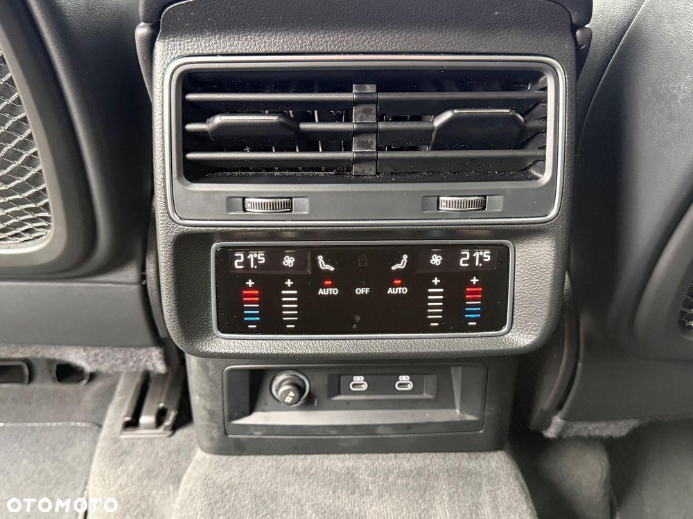 Audi SQ8 - 36