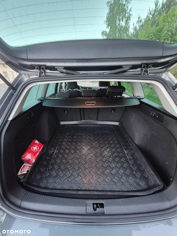 Volkswagen Golf 1.6 TDI SCR Join - 9