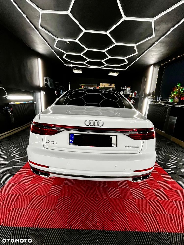Audi A8 L 55 TFSI quattro tiptronic - 9