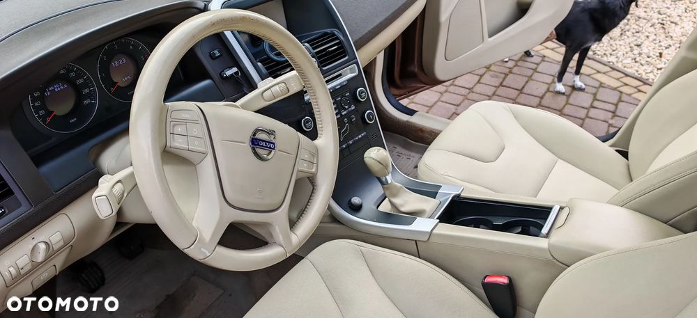 Volvo XC 60 D3 AWD Kinetic - 10