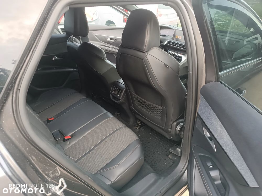 Peugeot 3008 1.2 PureTech GPF Allure S&S EAT8 - 10
