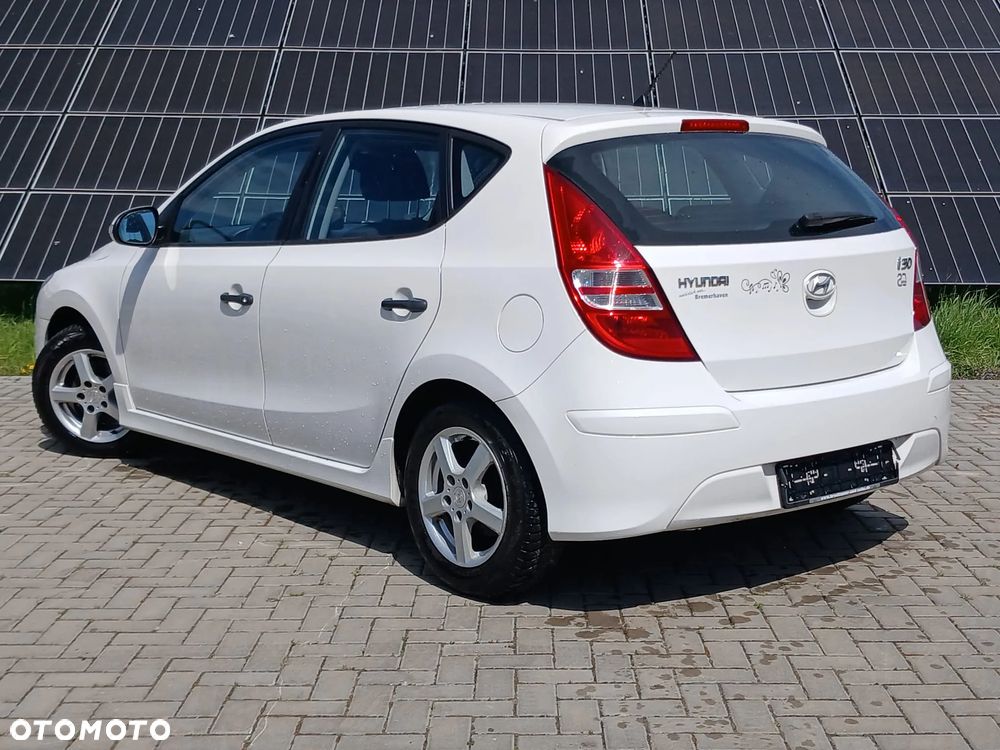 Hyundai i30 1.4 FIFA WM Edition - 10