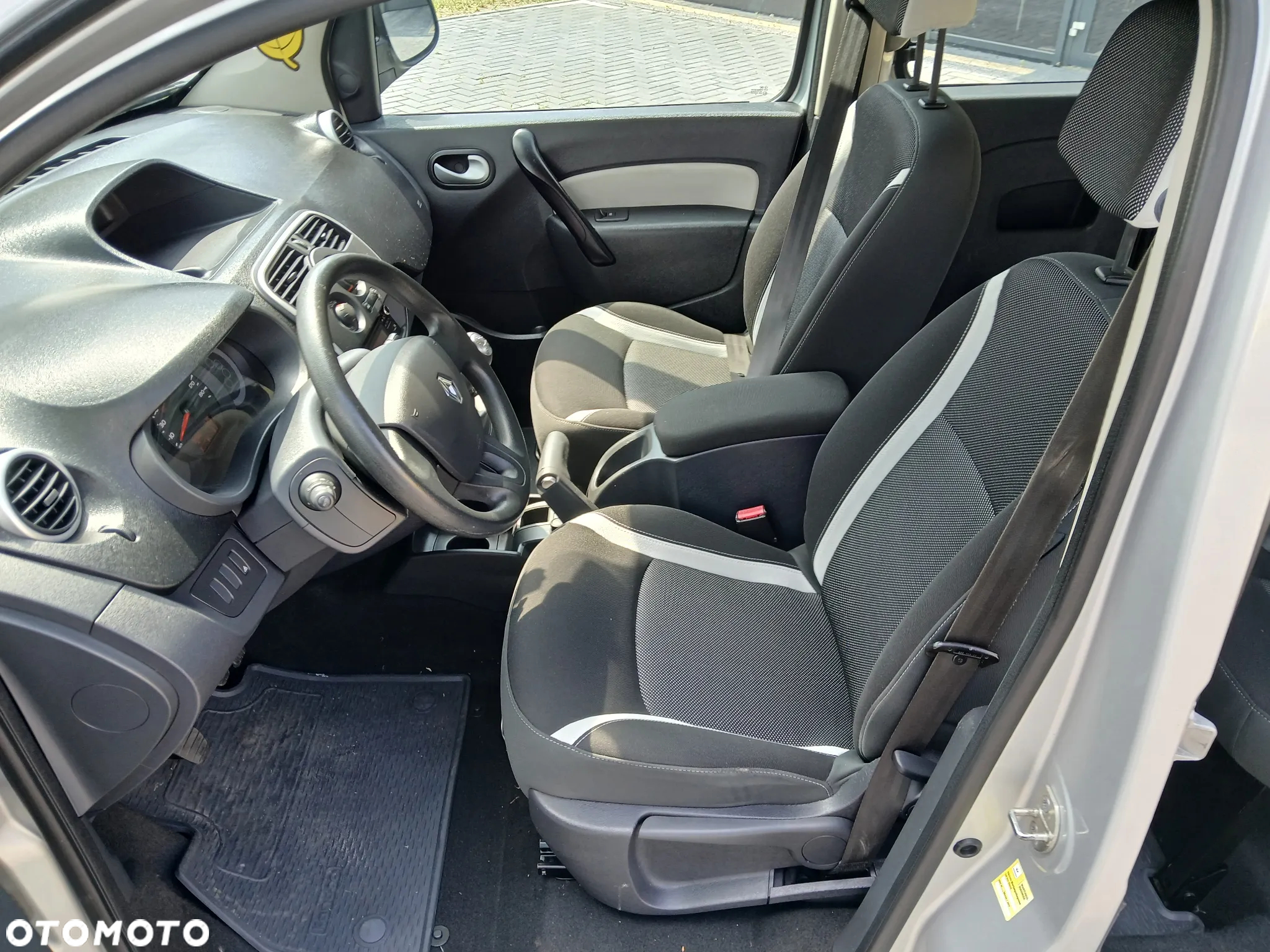 Renault Kangoo 1.6 16V 105 Authentique - 13