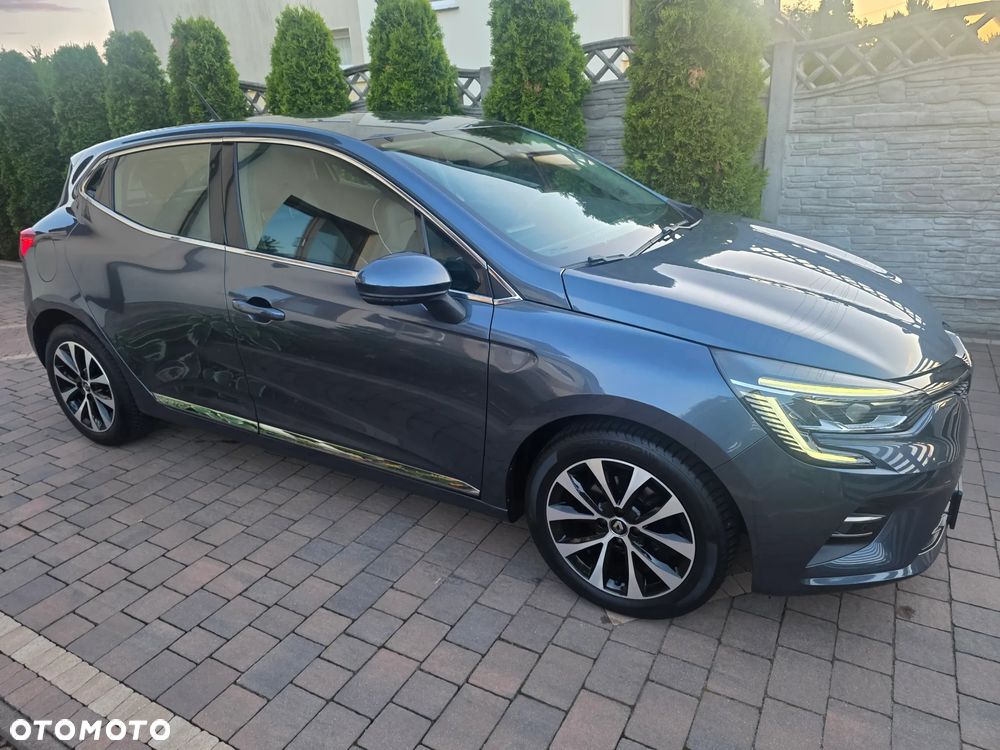 Renault Clio - 24