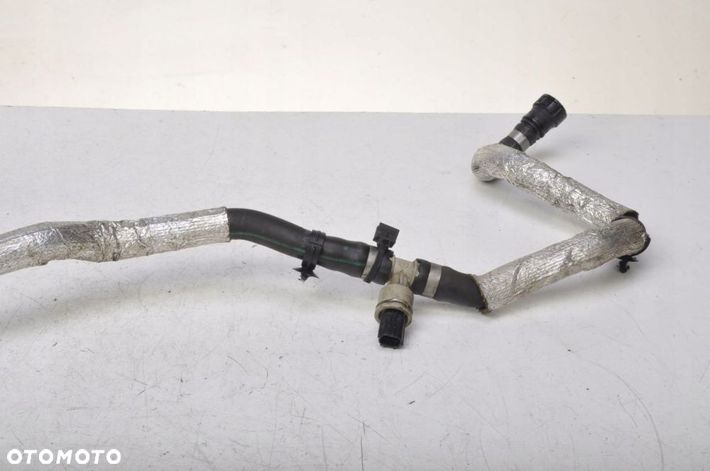 VOLVO XC90 T8 POMPKA POMPA WODY 31368325 PRZEWODY - 2