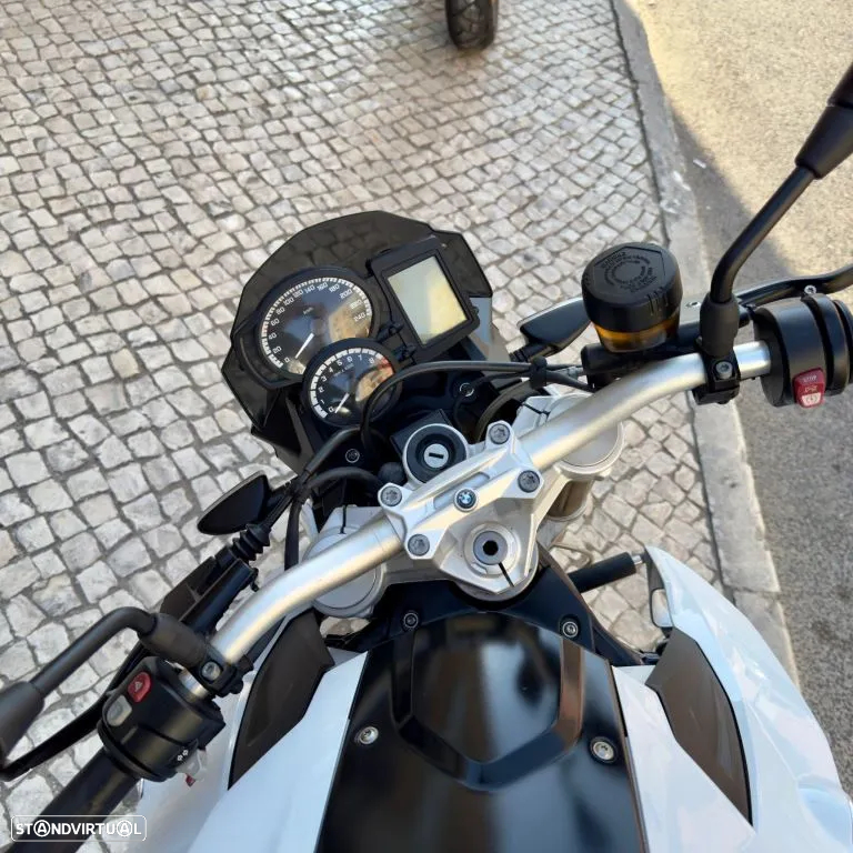 BMW F 800 R - 13
