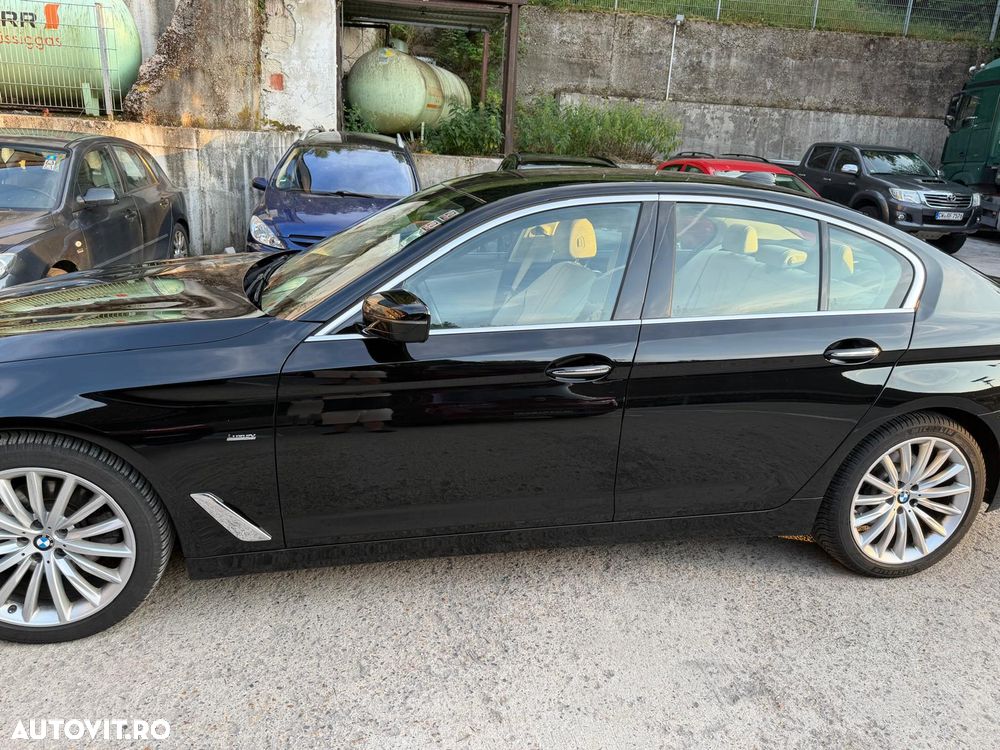 BMW Seria 5 520d Aut. Luxury Line - 4