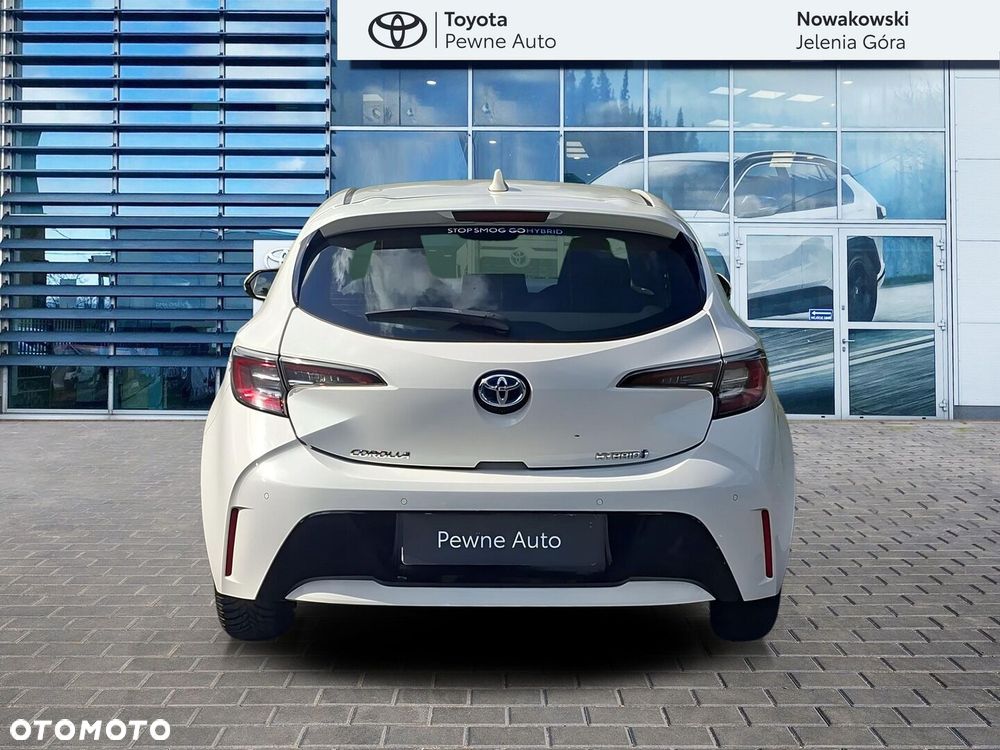 Toyota Corolla - 6