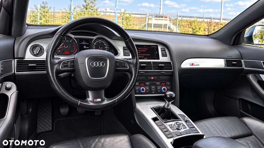 Audi A6 Avant 2.0 TDI - 17