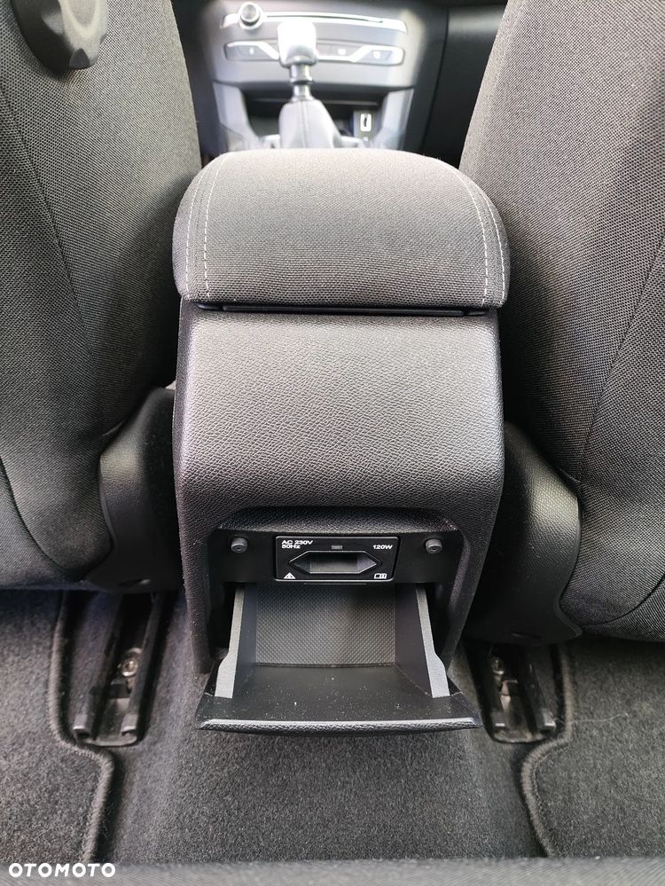 Peugeot 308 1.6 THP Allure - 23