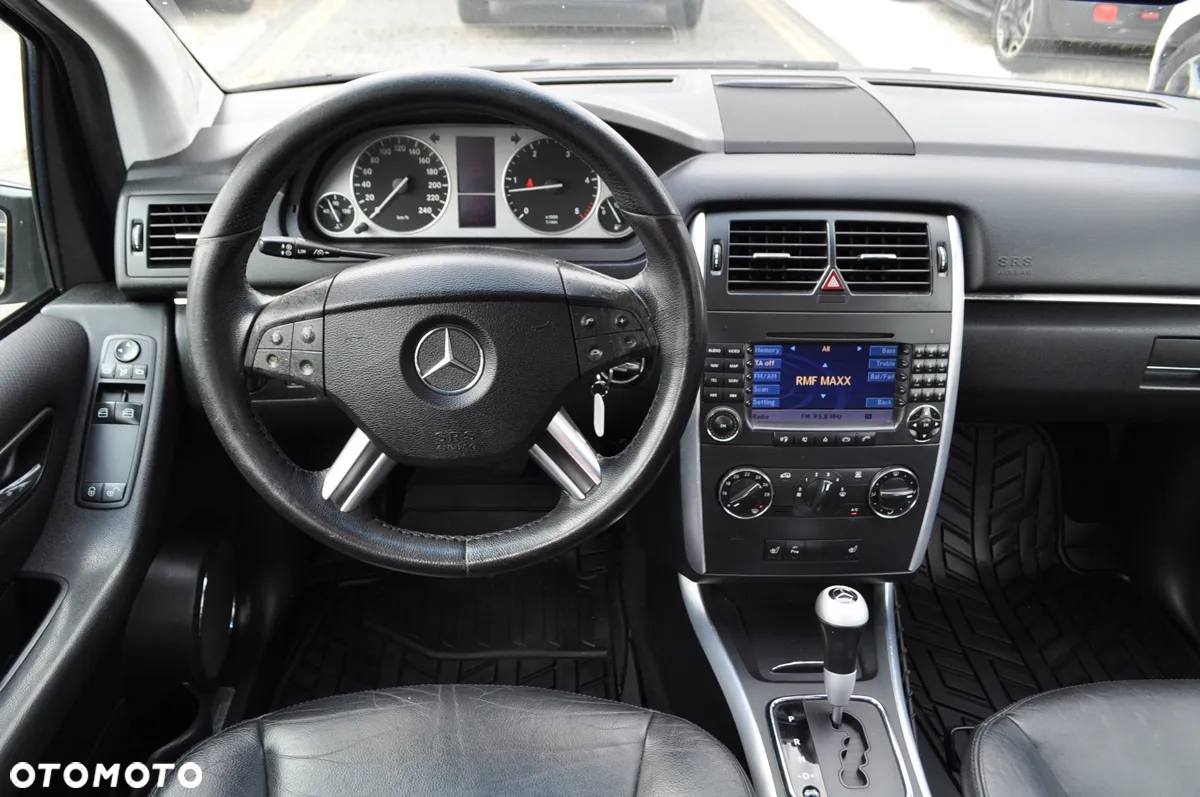 Mercedes-Benz Klasa B 200 CDI DPF Autotronic SPORT EDITION - 19