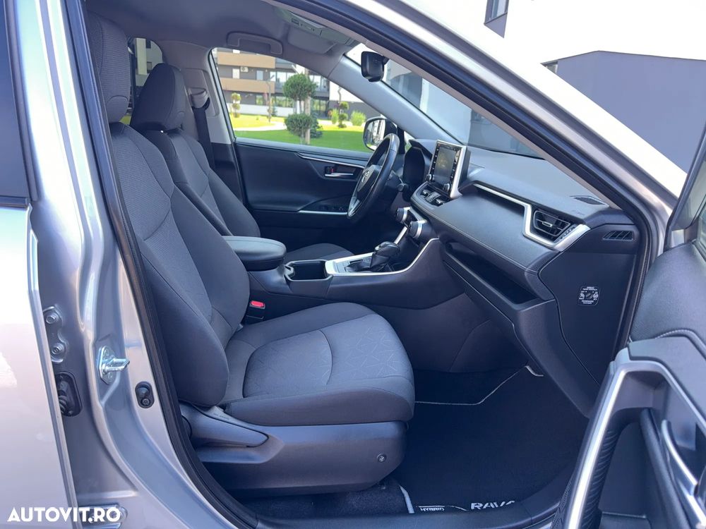 Toyota RAV4 - 14