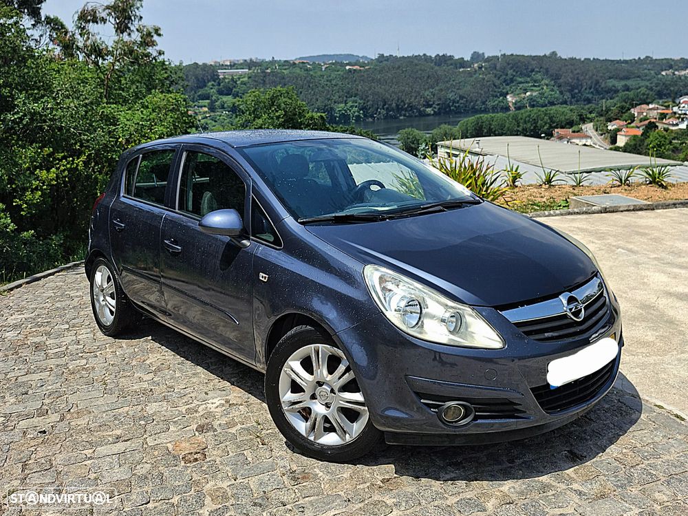 Opel Corsa 1.2 Cosmo - 3