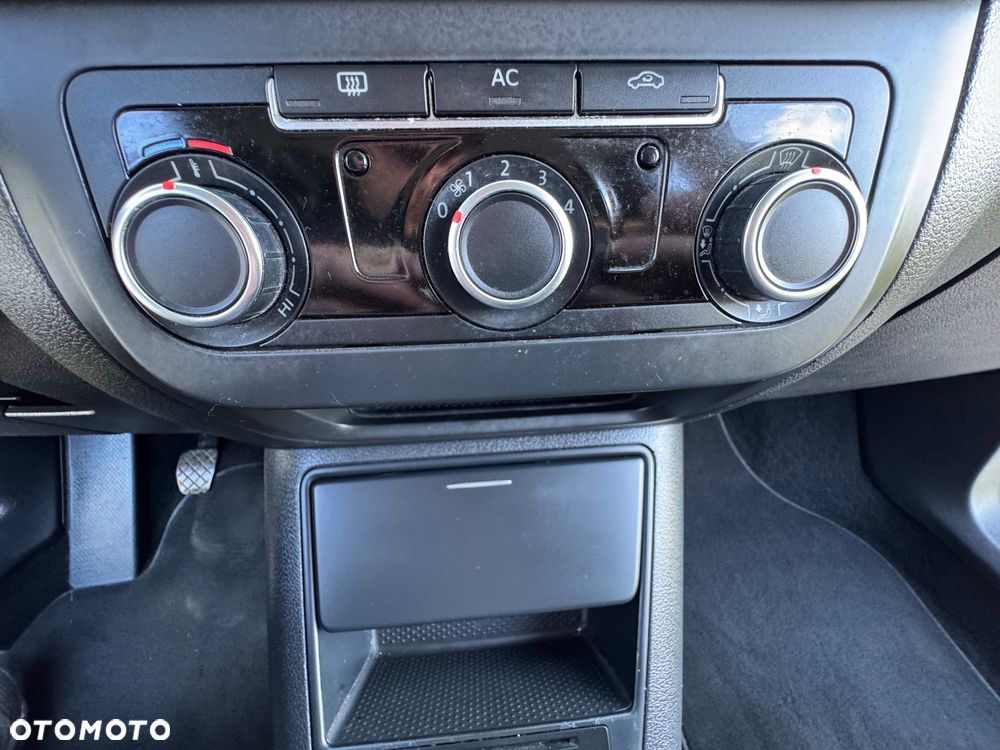 Volkswagen Tiguan - 21