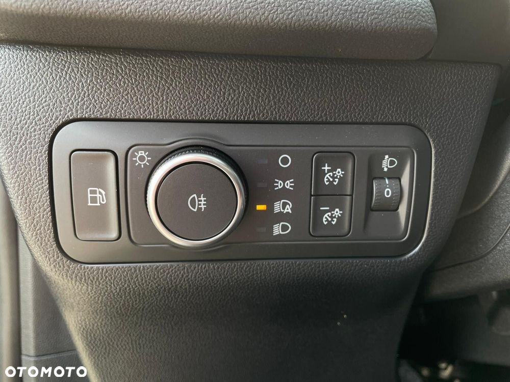 Ford Kuga - 14