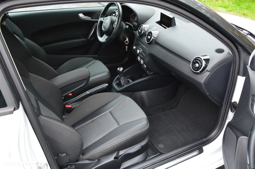 Audi A1 1.4 TFSI sport - 6
