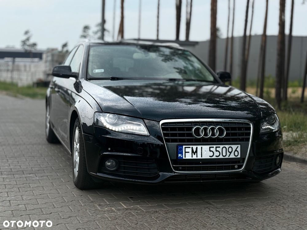 Audi A4 Avant 2.0 TDI Limited Edition Multitr - 2