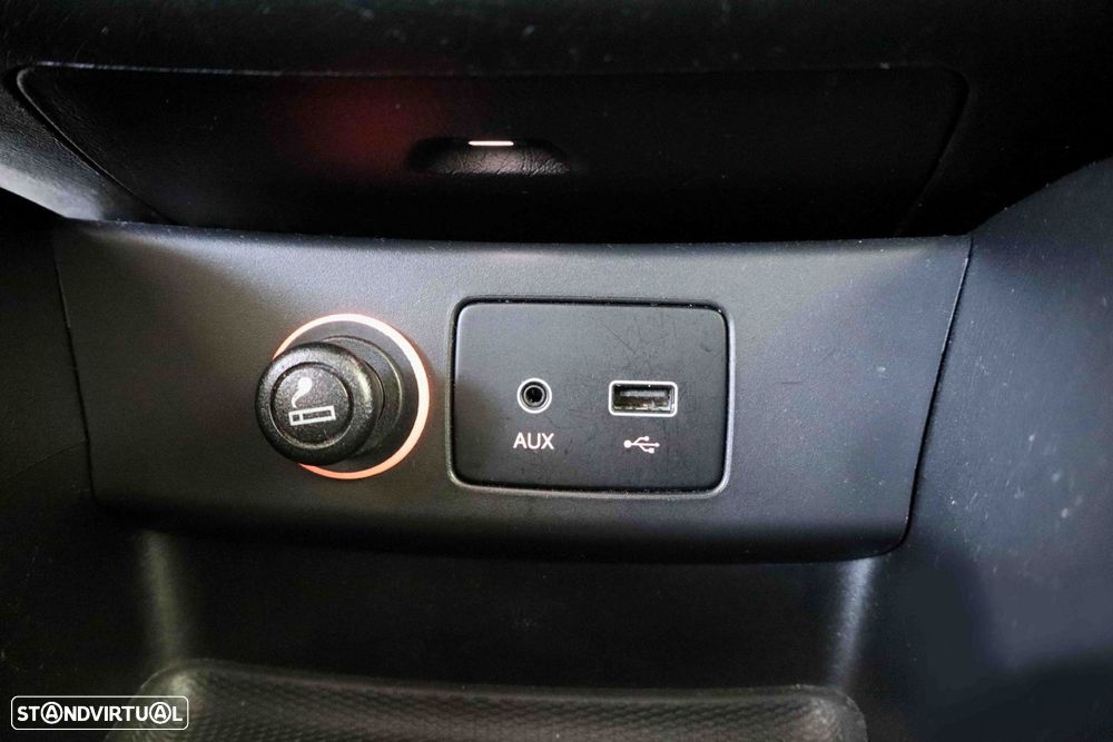 Fiat Tipo Station Wagon 1.6 M-Jet Lounge DCT - 34