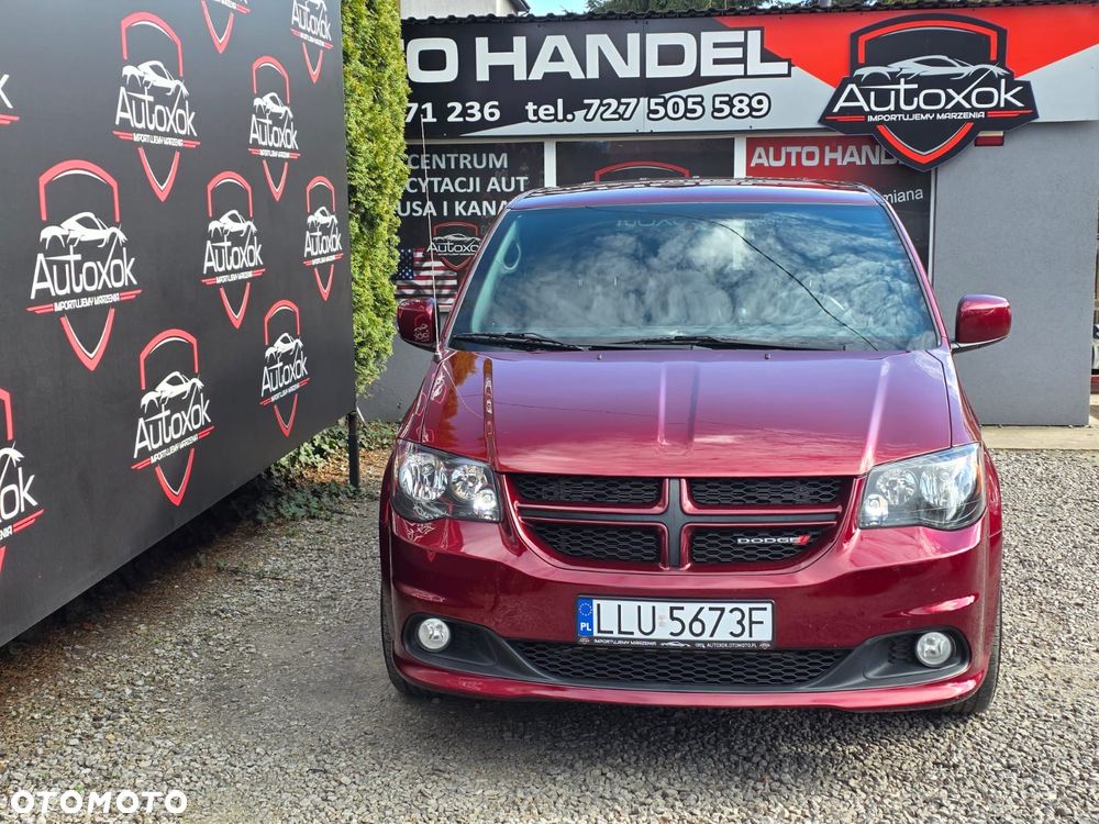Dodge Grand Caravan - 4