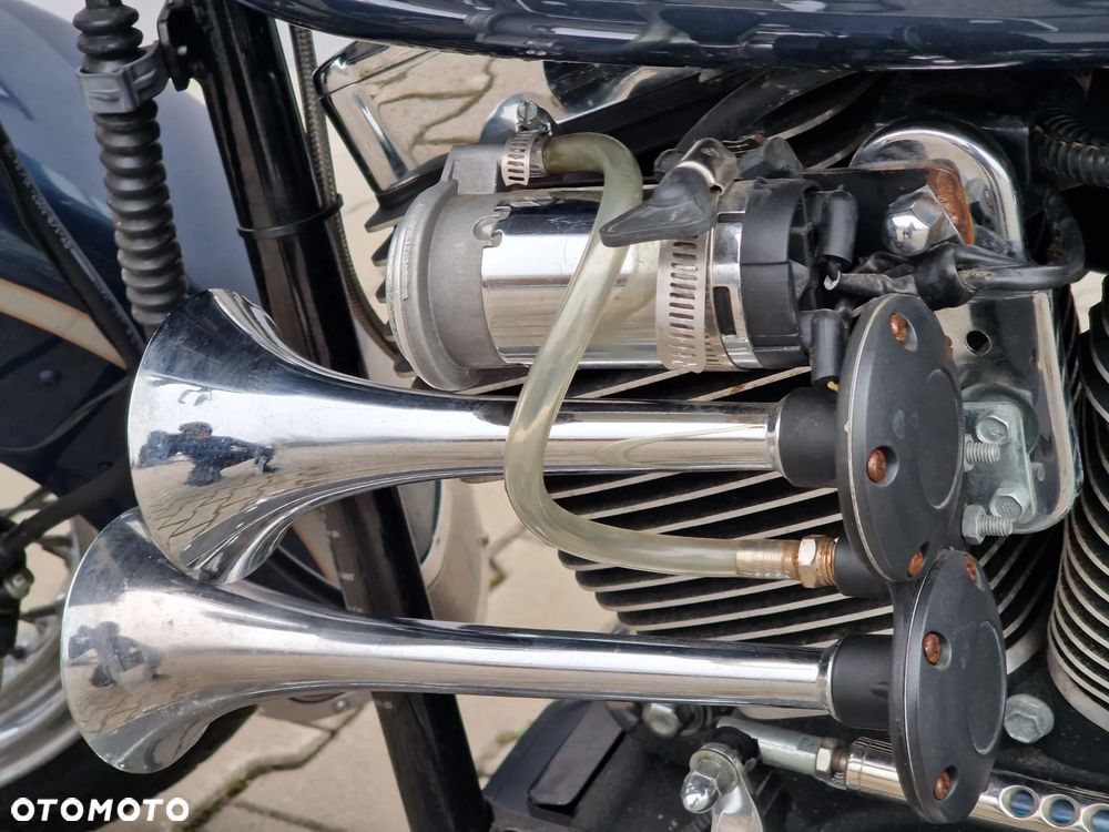 Harley-Davidson Softail Heritage Classic - 32