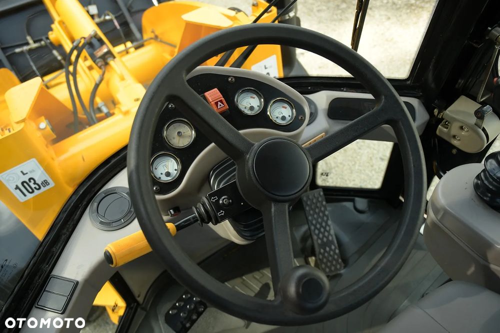 JCB Ładowarka JCB407 * GOTOWA DO PRACY! * SUPER STAN! - 26
