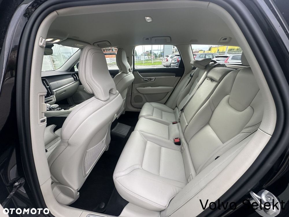 Volvo V90 - 31