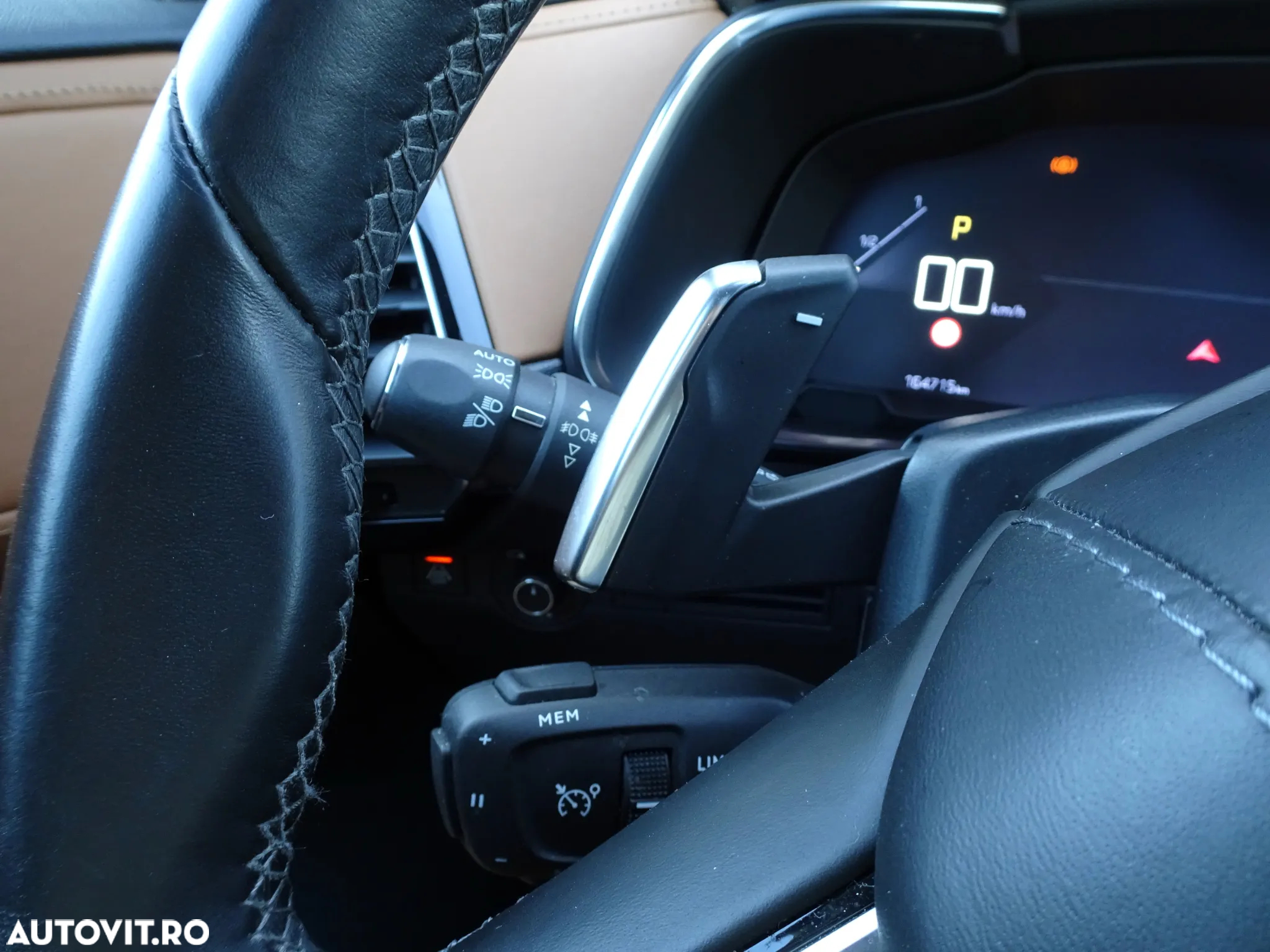 DS Automobiles DS 7 Crossback - 39