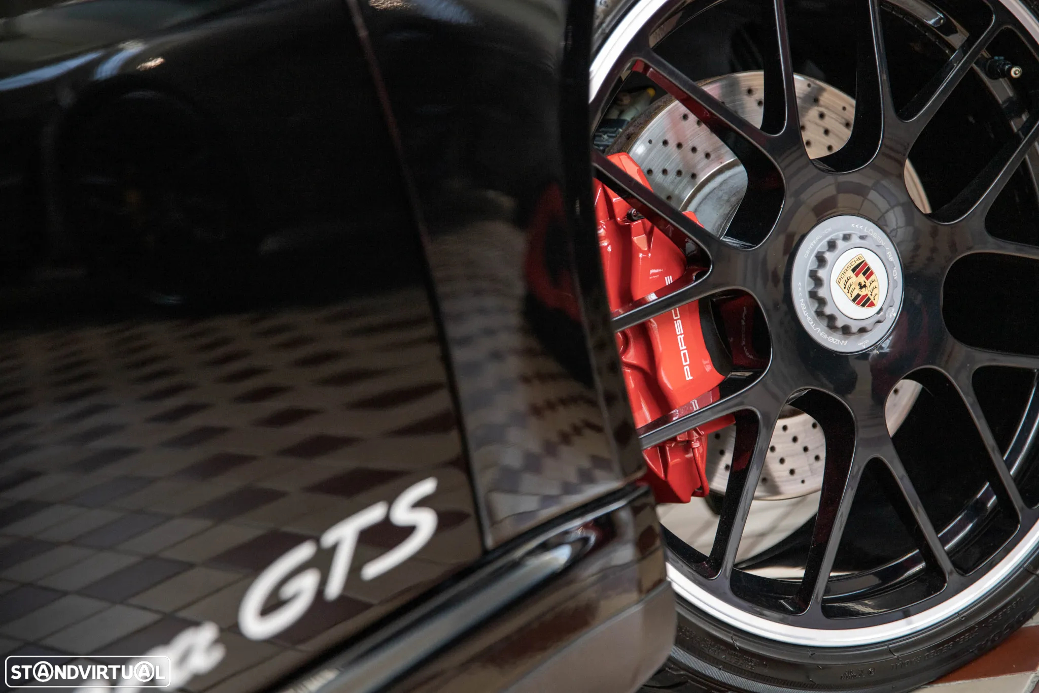 Porsche 911 (997) Carrera GTS Cabriolet - 11