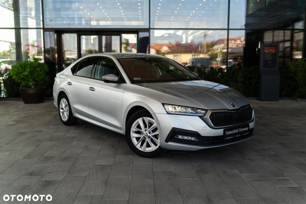 Skoda Octavia - 3