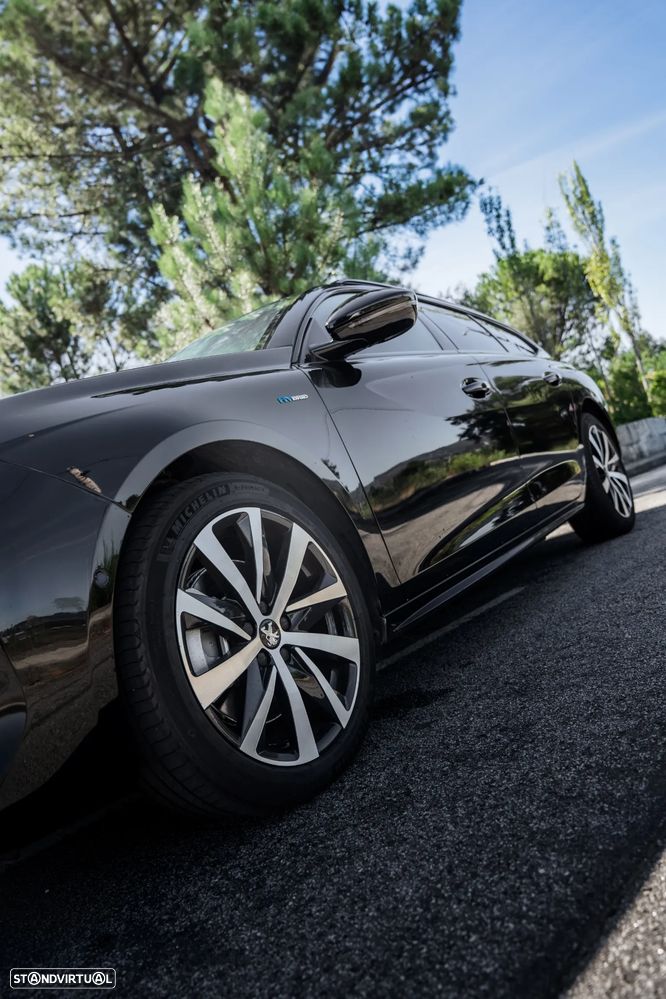 Peugeot 508 SW 1.6 Hybrid Allure Pack e-EAT8 — fotografia 10