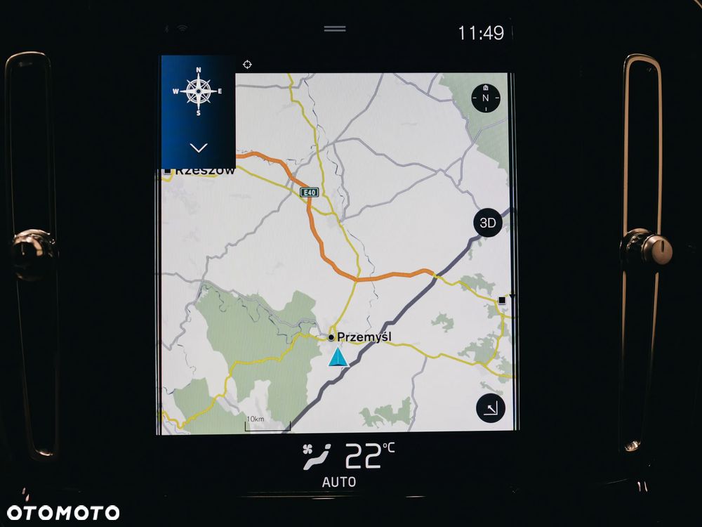 Volvo XC 40 D3 Momentum - 25