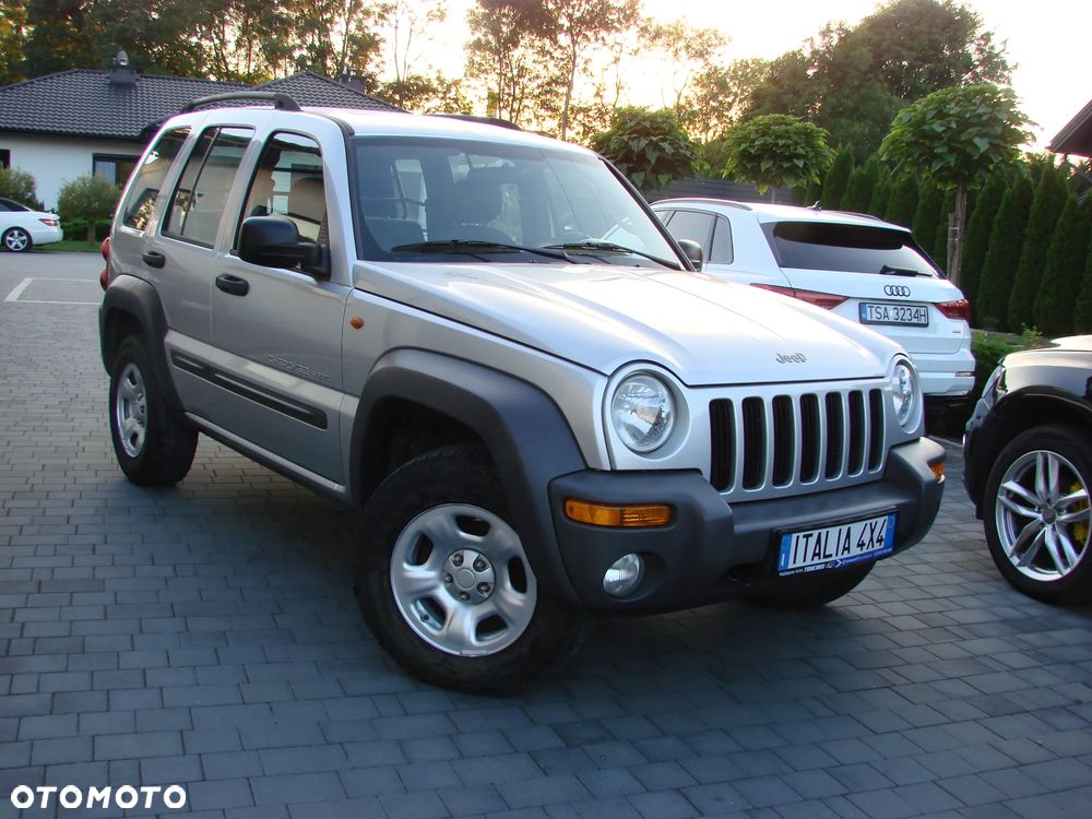 Jeep Cherokee 2.5L CRD Sport - 6