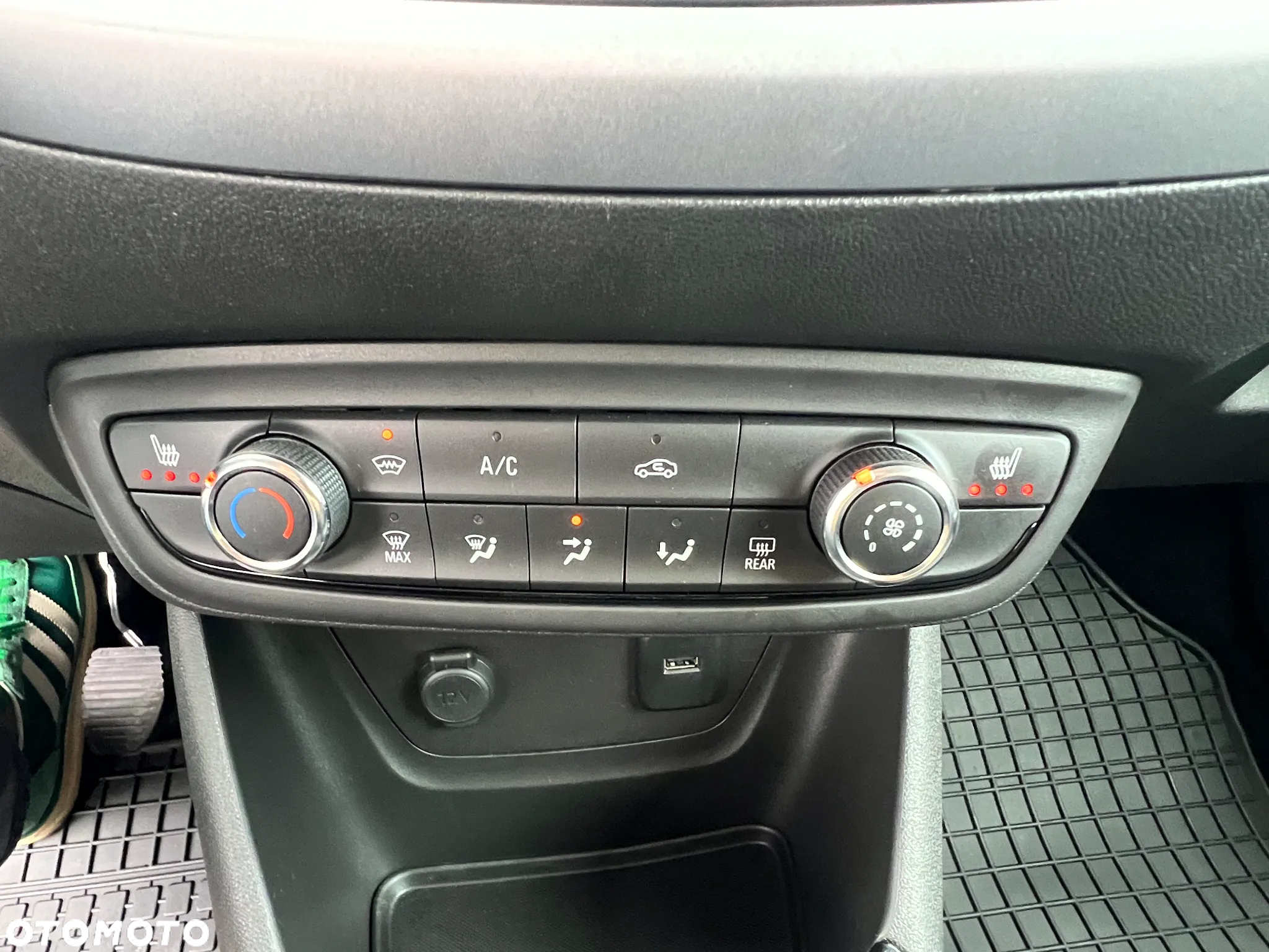 Opel Crossland X 1.2 Start/Stop Innovation - 25