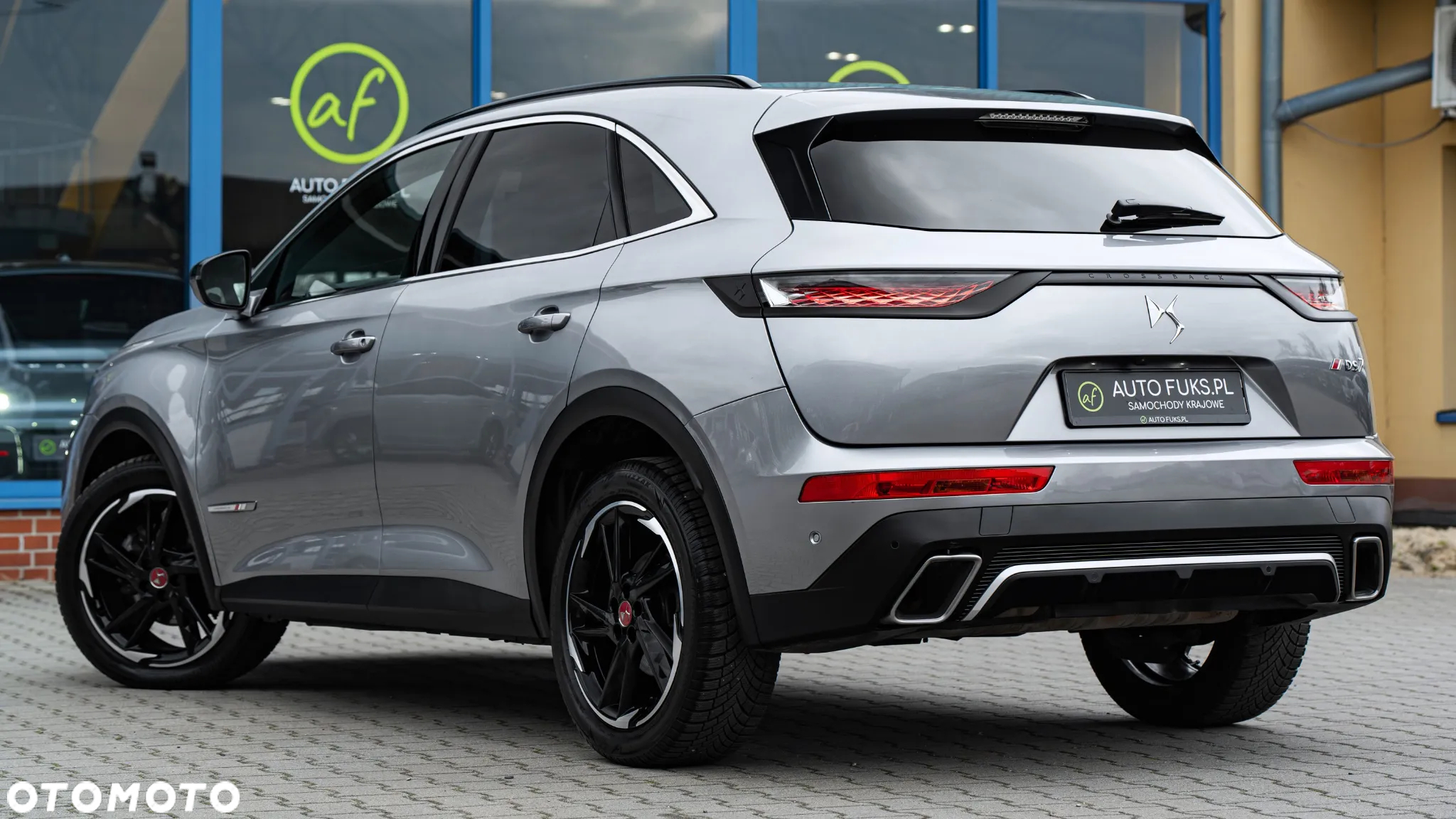 DS Automobiles DS 7 Crossback 1.6 PureTech Performance Line + - 6