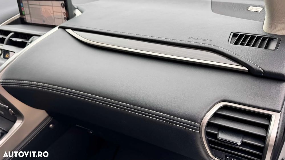 Lexus Seria NX 300h AWD Luxury - 17