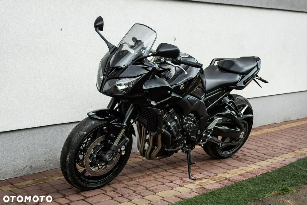 Yamaha FZ - 7