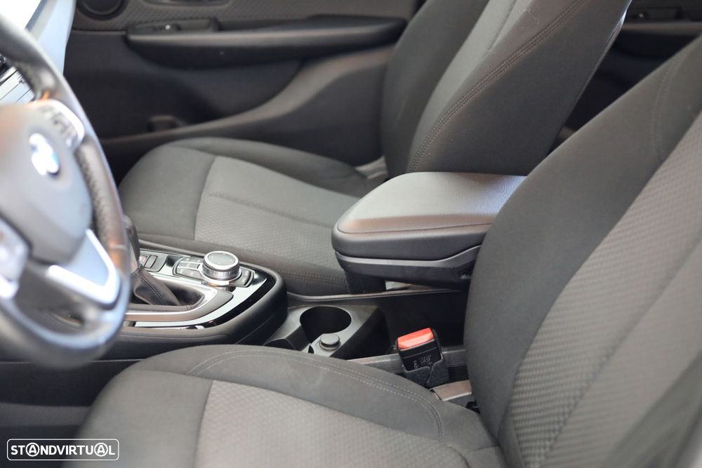 BMW 225xe Active Tourer Advantage - 17