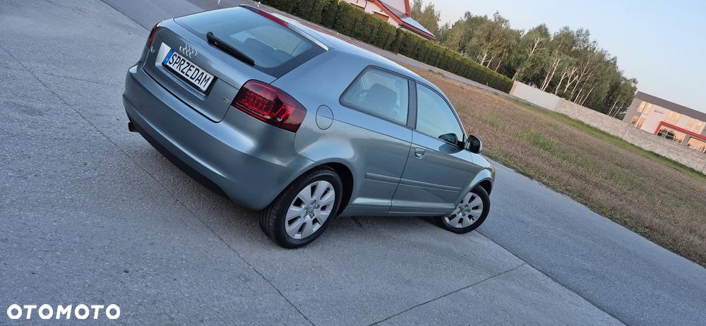 Audi A3 1.6 Attraction - 5