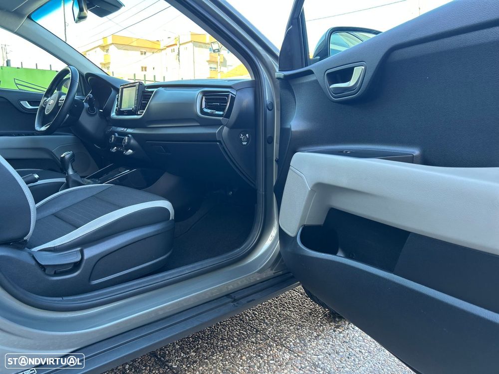 Kia Stonic 1.0 T-GDI TX - 18