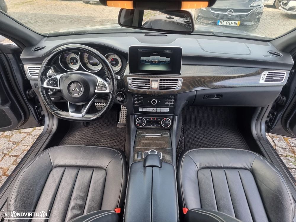 Mercedes-Benz CLS 220 - 13