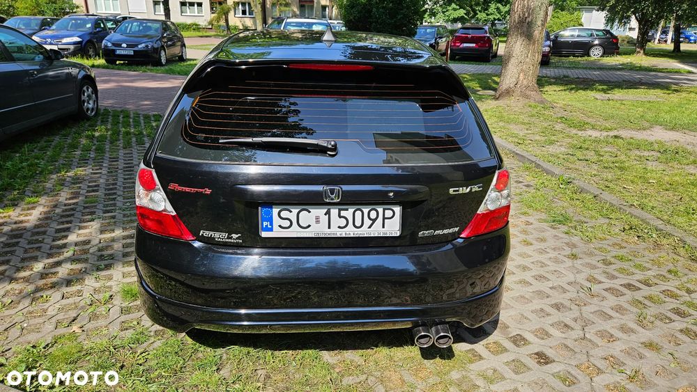 Honda Civic 1.4i S - 4