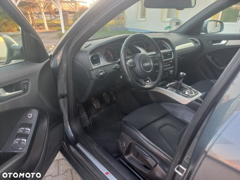 Audi A4 Avant 2.0 TDI DPF S line Sportpaket - 13