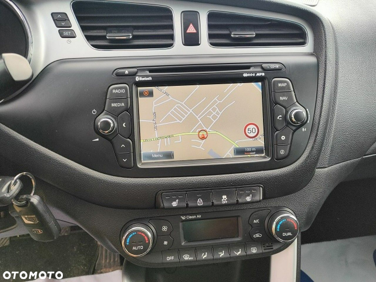 Kia Ceed - 22