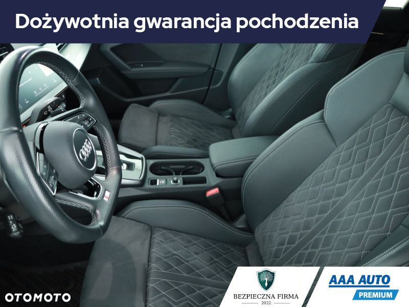 Audi A3 Sportback - 11