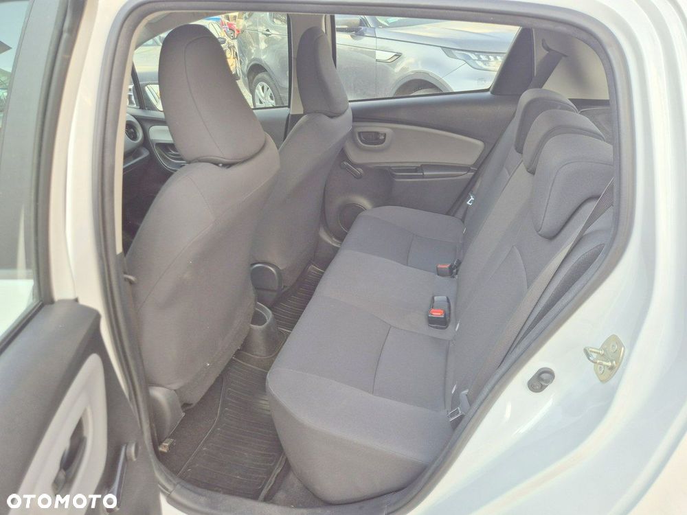 Toyota Yaris 1.5 Active - 24